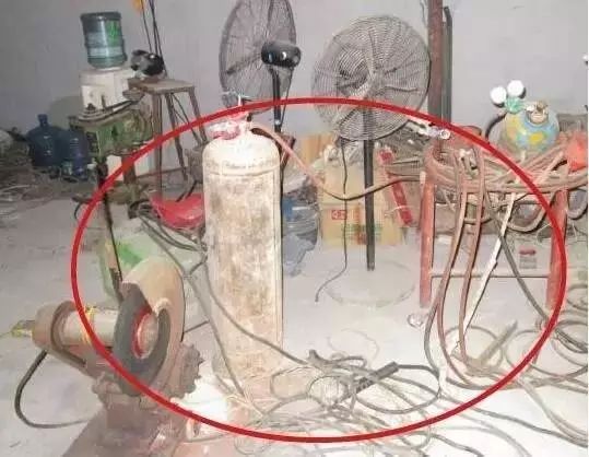 丙烷气瓶安全标准,气瓶安全警示标志