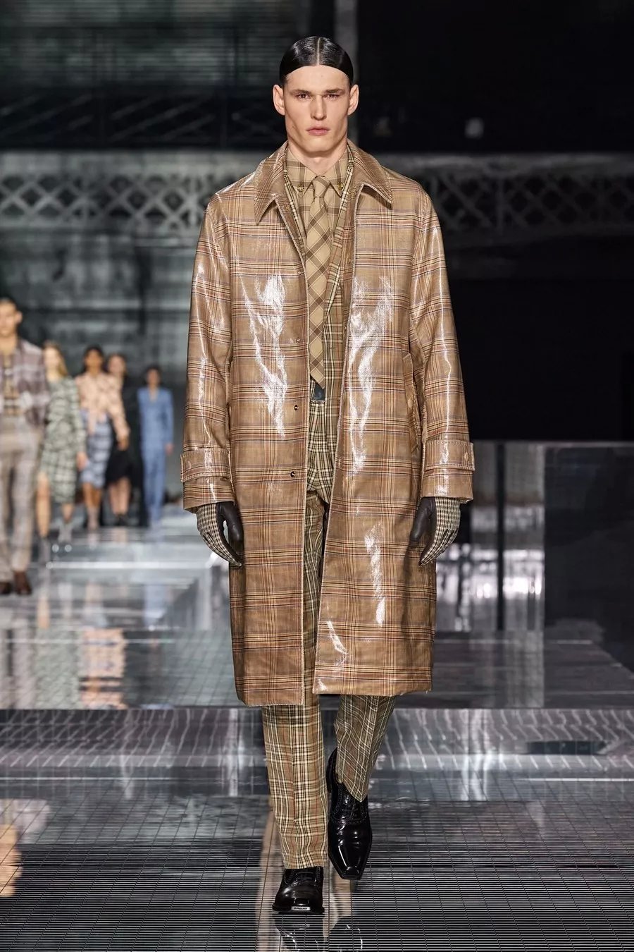 2019伦敦时装周时髦的冬天穿搭,2020年伦敦时装周视频