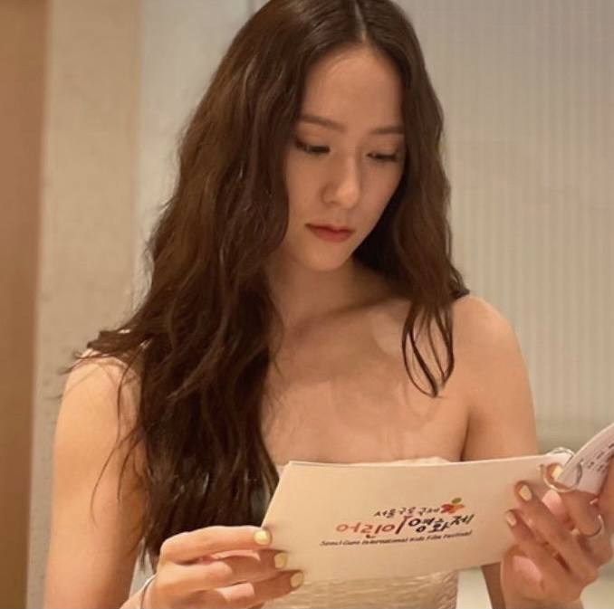 郑秀晶生活中颜值混剪,郑秀晶名媛气质