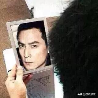 吴彦祖和赵本山越来越像,吴彦祖和赵本山