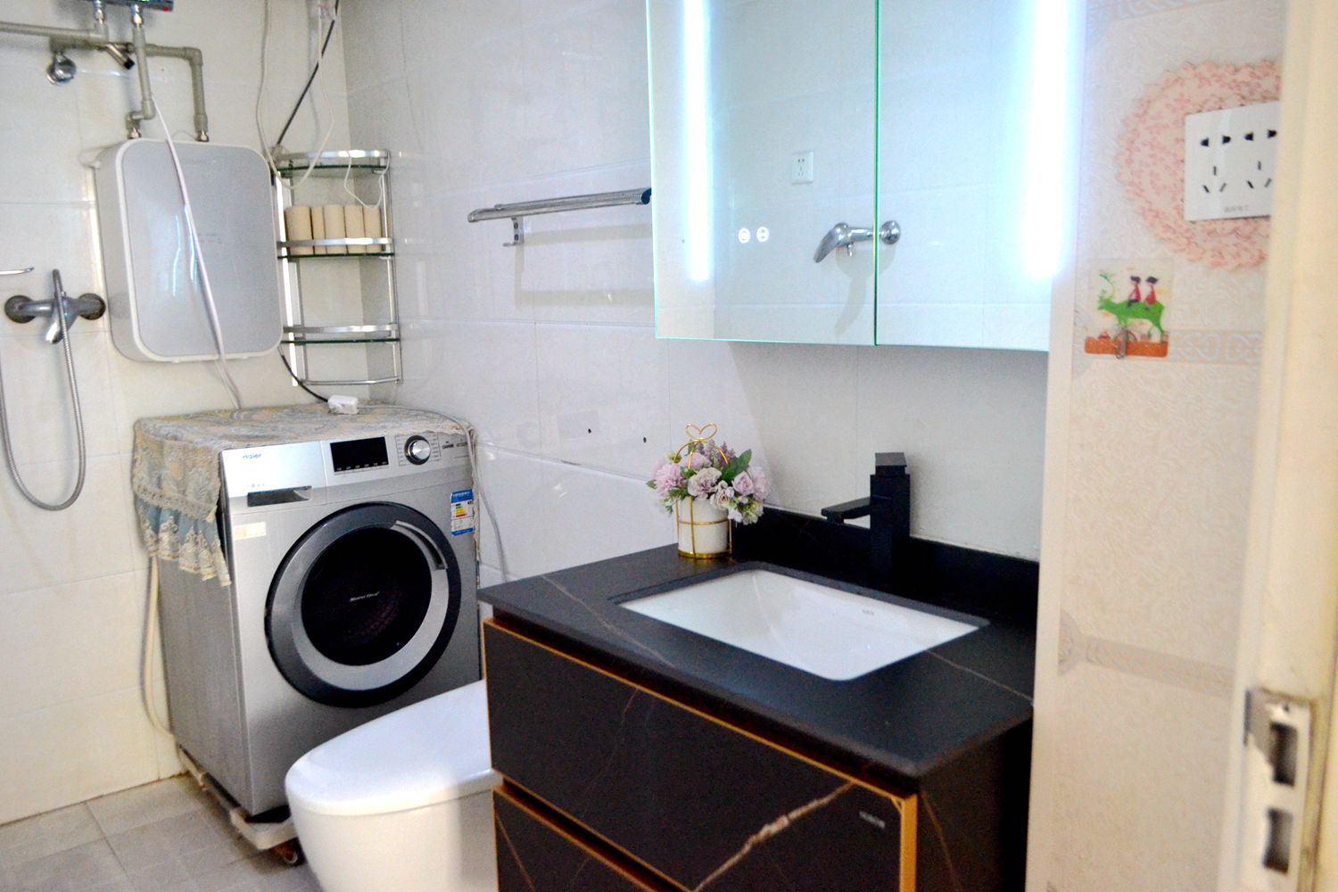 希箭浴室柜和联勒浴室柜哪个更好,希箭铝合金浴室柜质量怎样