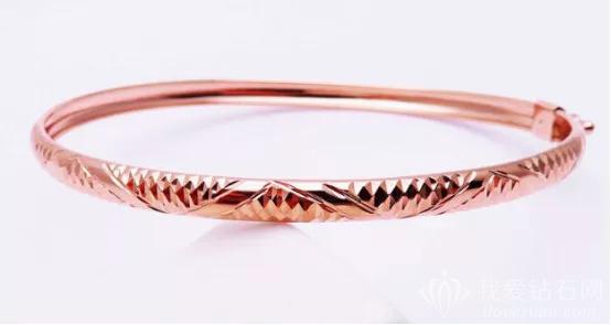 买了黄金哪些必须得保留好,精品金和普通金哪个保值