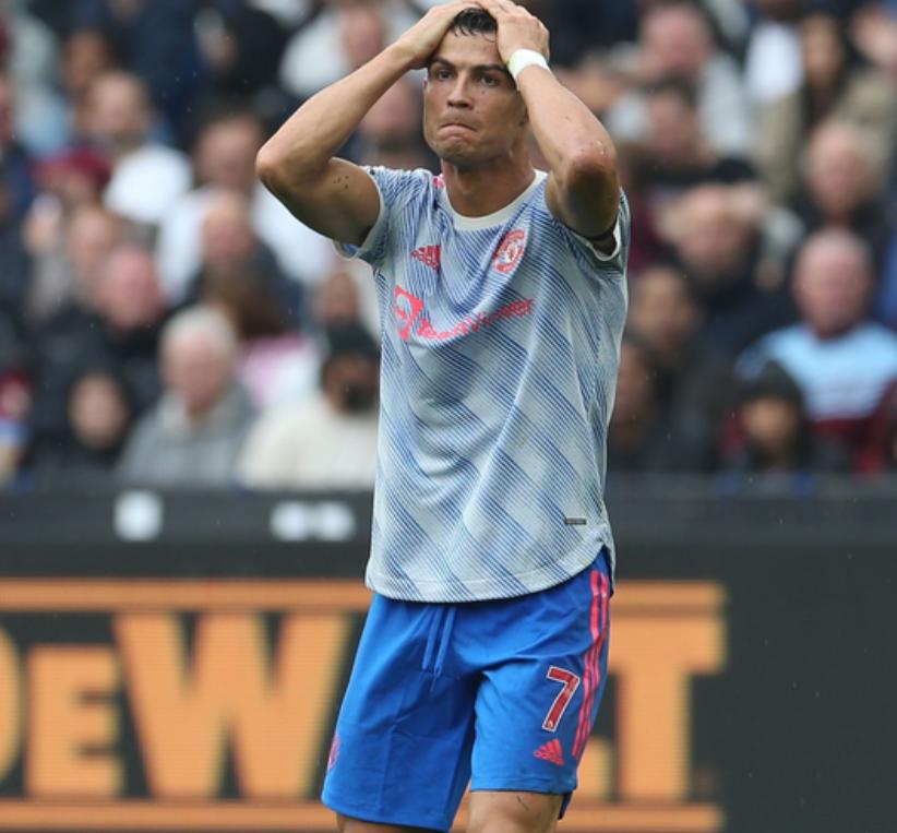 c罗跟韩国的黑哨,c罗罚款是黑哨吗