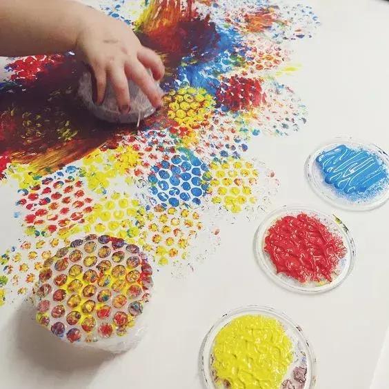 女孩学素描有前途吗,学国画和素描哪个更有前途