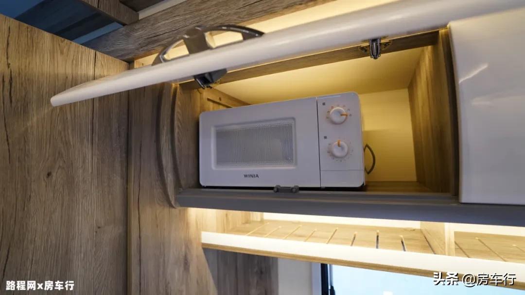 持久续航+超大独立厨卫区，新款霍夫勒启翔后全拓房车