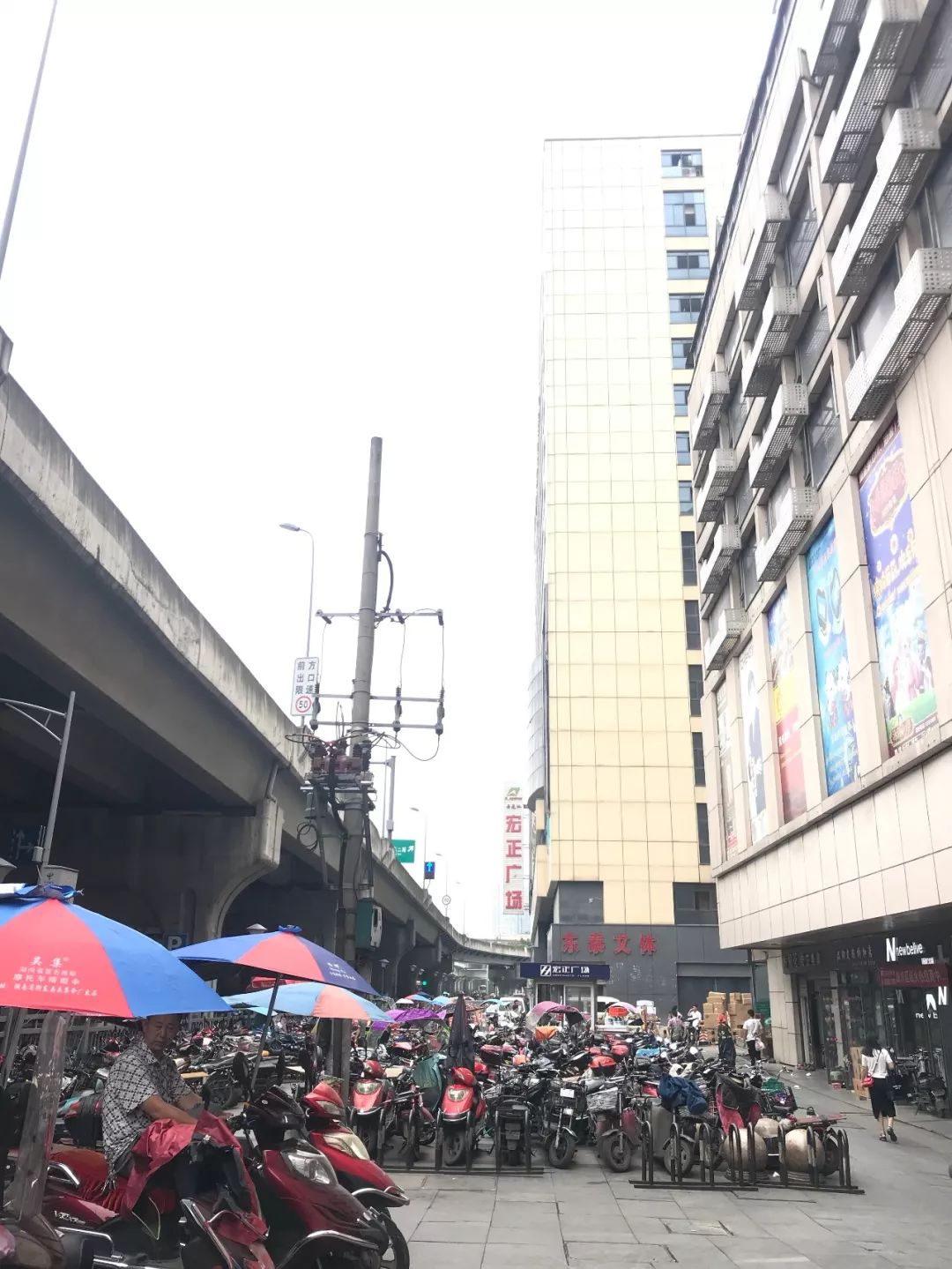 成都荷花池韩国城在哪里,成都曾经的荷花池