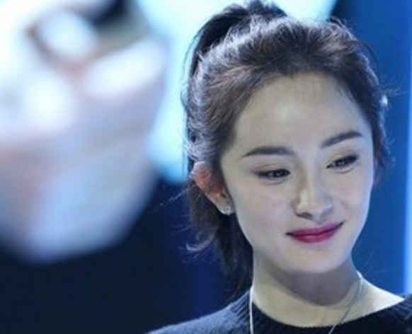 有没有细软塌发质小姐姐专用的洗发露？