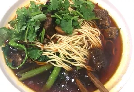 重庆各个区域好耍好吃的推荐,重庆哪有好吃好玩的地方