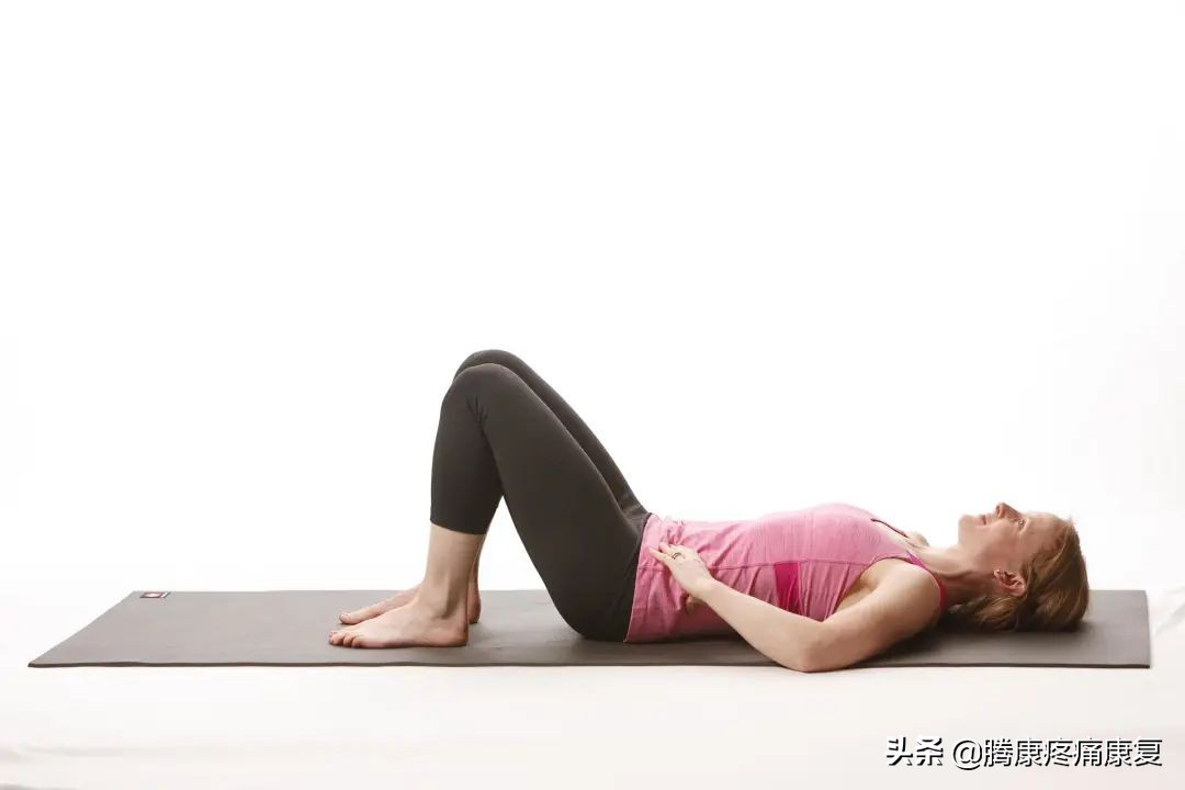 腰痛恢复训练动作,腰痛的最好锻炼方法视频