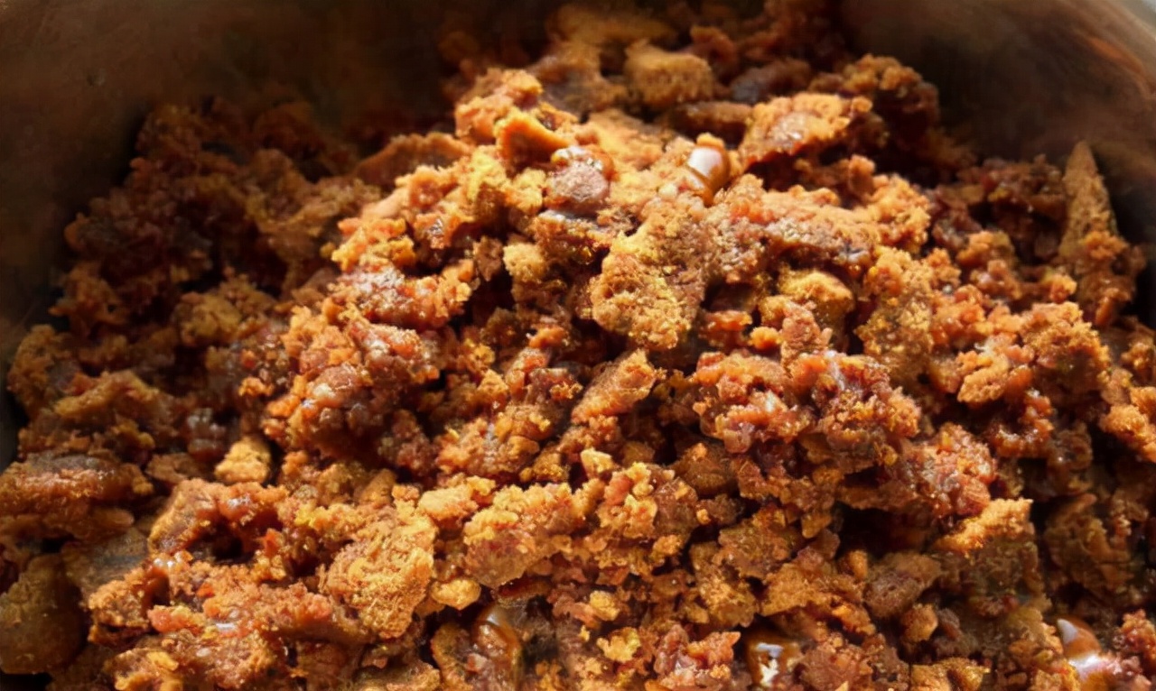 白糖红糖冰糖黄糖是怎样炼成的,冰糖白糖黄糖哪个是凉性