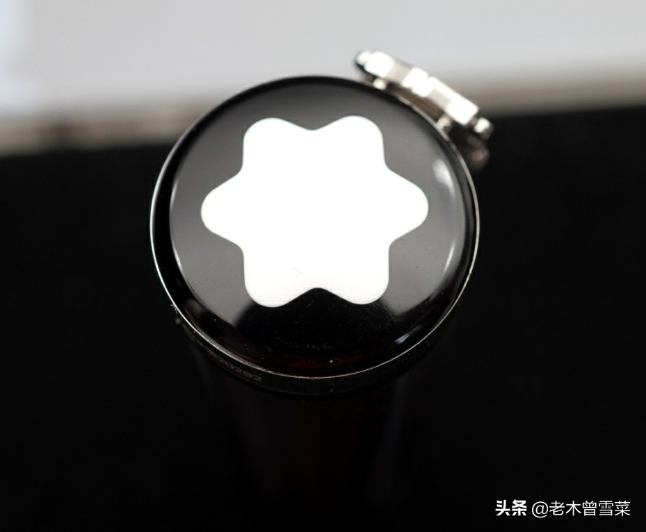 吉他与和平----著名人物（音乐家捐赠笔）约翰列侬钢笔分享