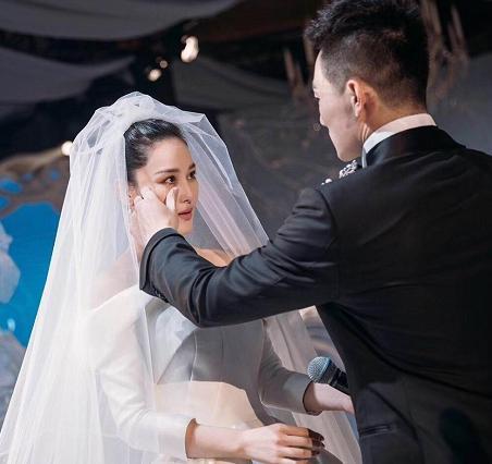 嫁给兵哥哥的张馨予现在怎么样了,张馨予嫁给了军人何捷有什么好处