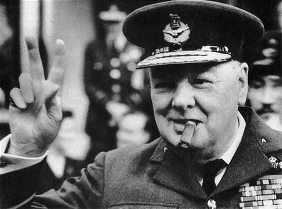 英国首相丘吉尔有多强,英国首相丘吉尔的功绩