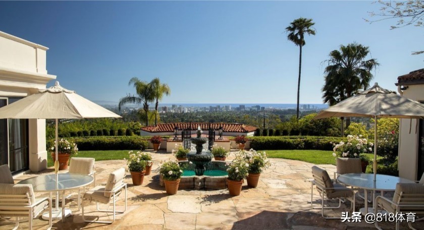 詹皇2050万美元出售洛杉矶豪宅,有钱任性湖人