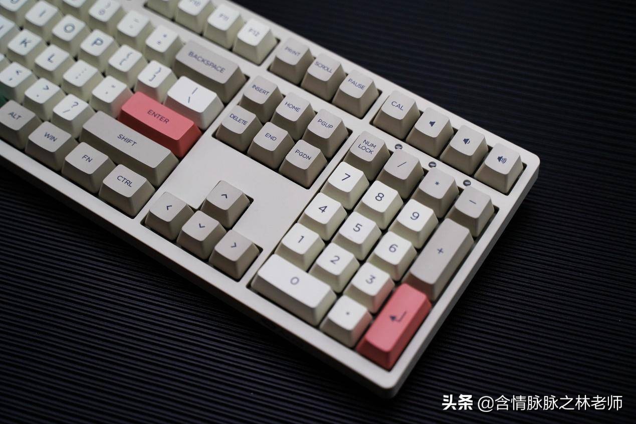 致敬经典，Akko30189009无线双模键盘体验