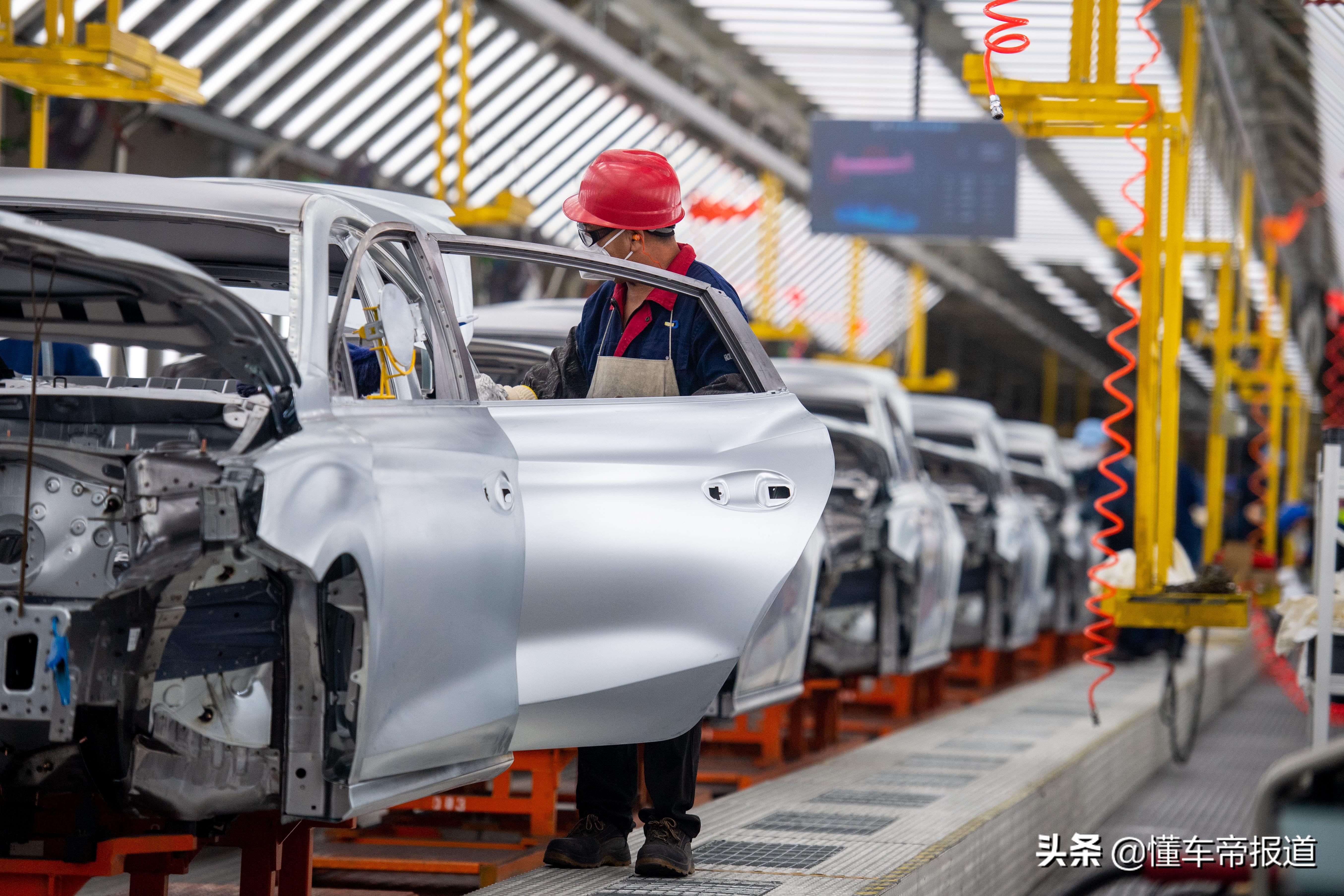 璧涢簾钄氭潵,钄氭潵璧涢簾