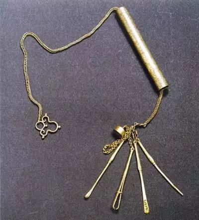 古人没有手机随身携带什么呢,古人晚上没有手机和电视怎么生活