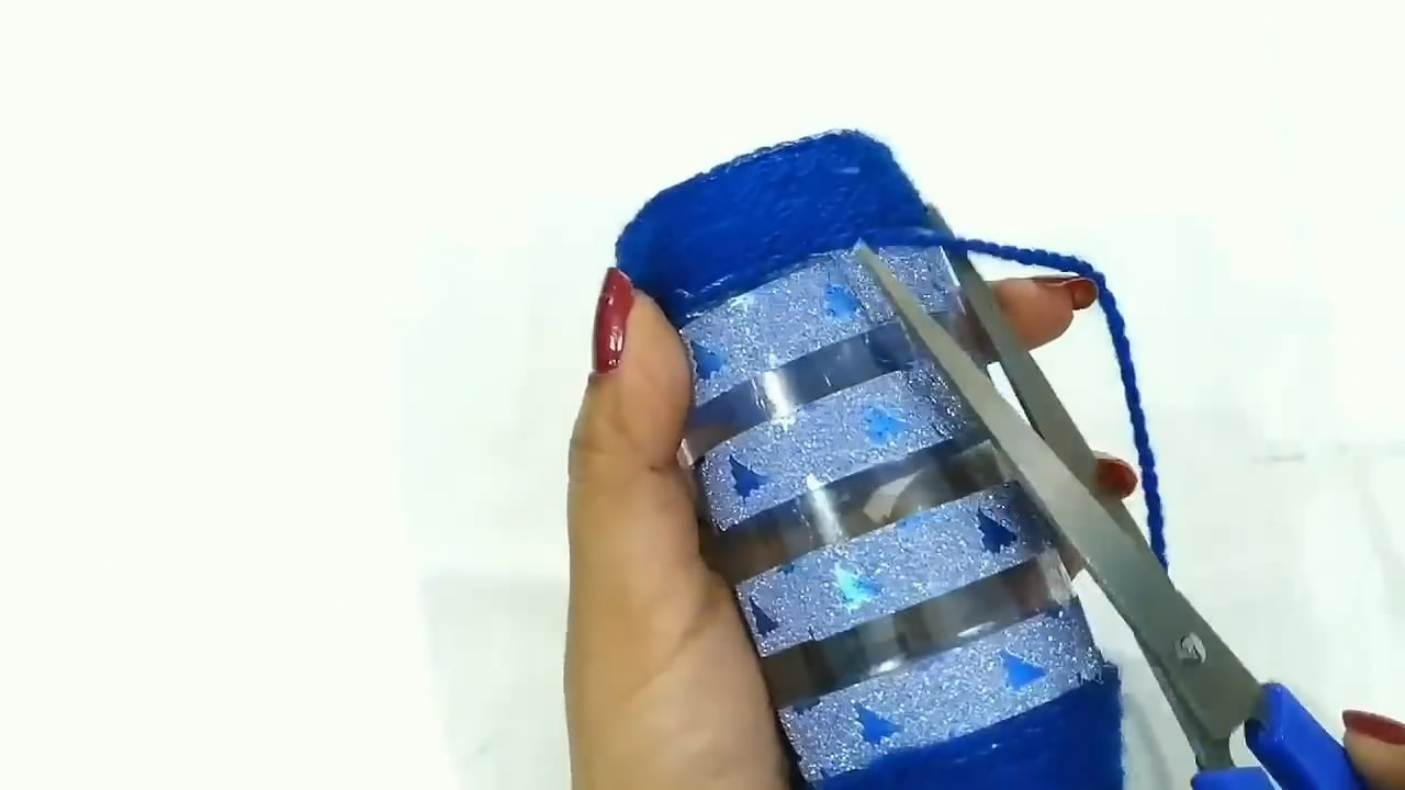 塑料瓶手工灯笼制作方法大全,塑料瓶手工制作灯笼教程图解