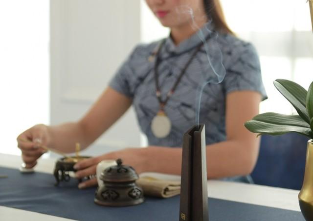 香薰怎么用才能使香气最大化,如何正确运用气息步骤