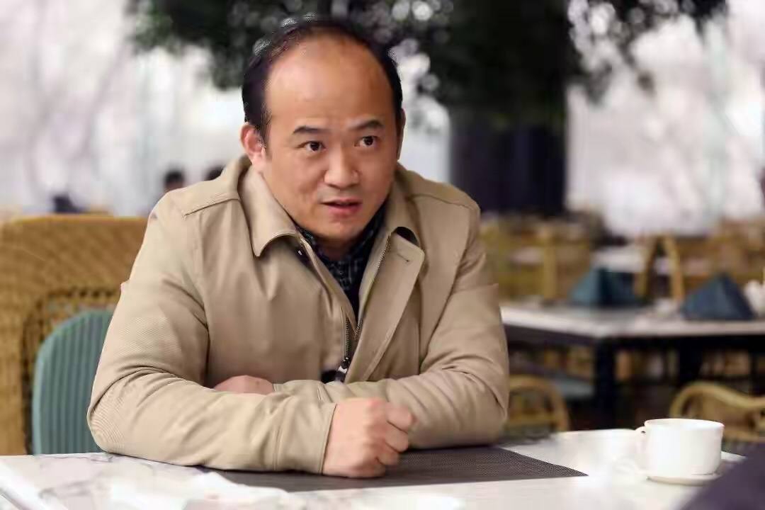 湖北前首富为何锒铛入狱,湖北前首富获国家赔偿