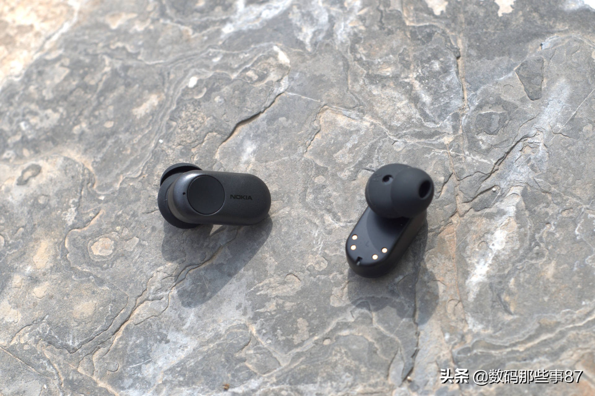 诺基亚p3802a和漫步者nb2哪个好,诺基亚p3802a说明