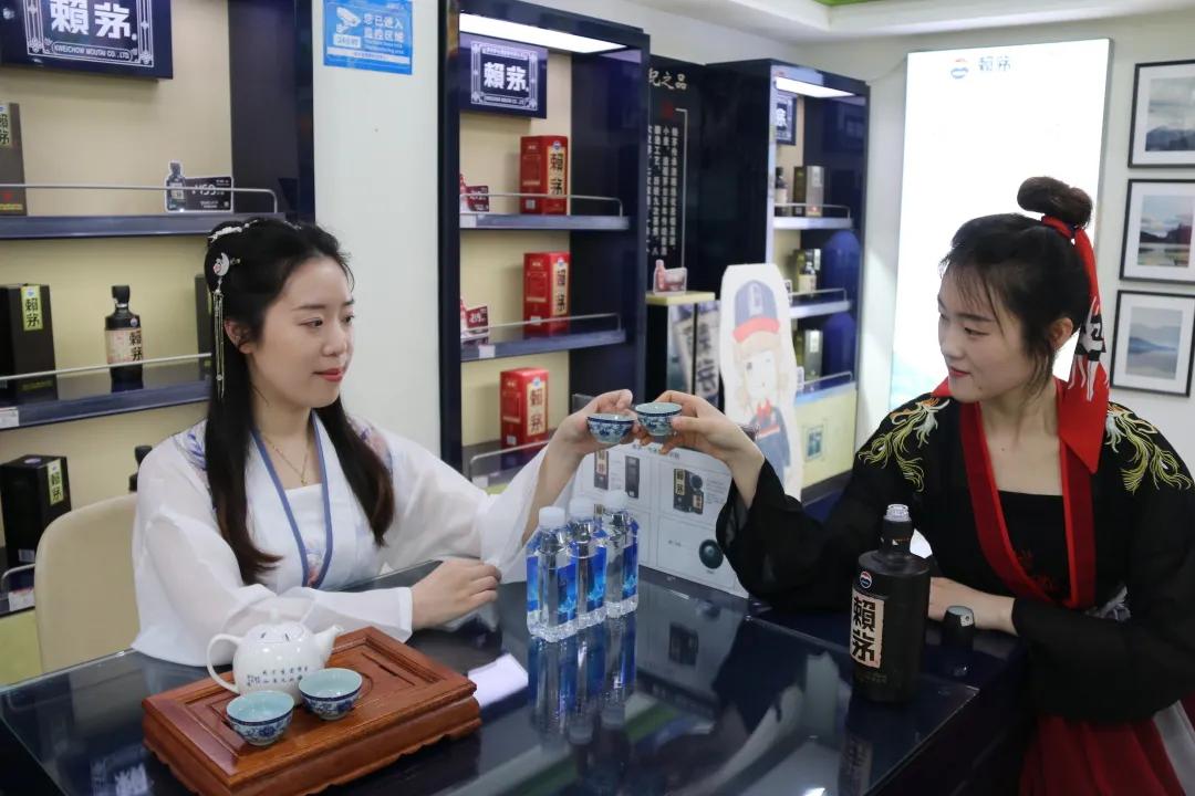 穿越这个夏天,找一下沿途的中国石化加油站