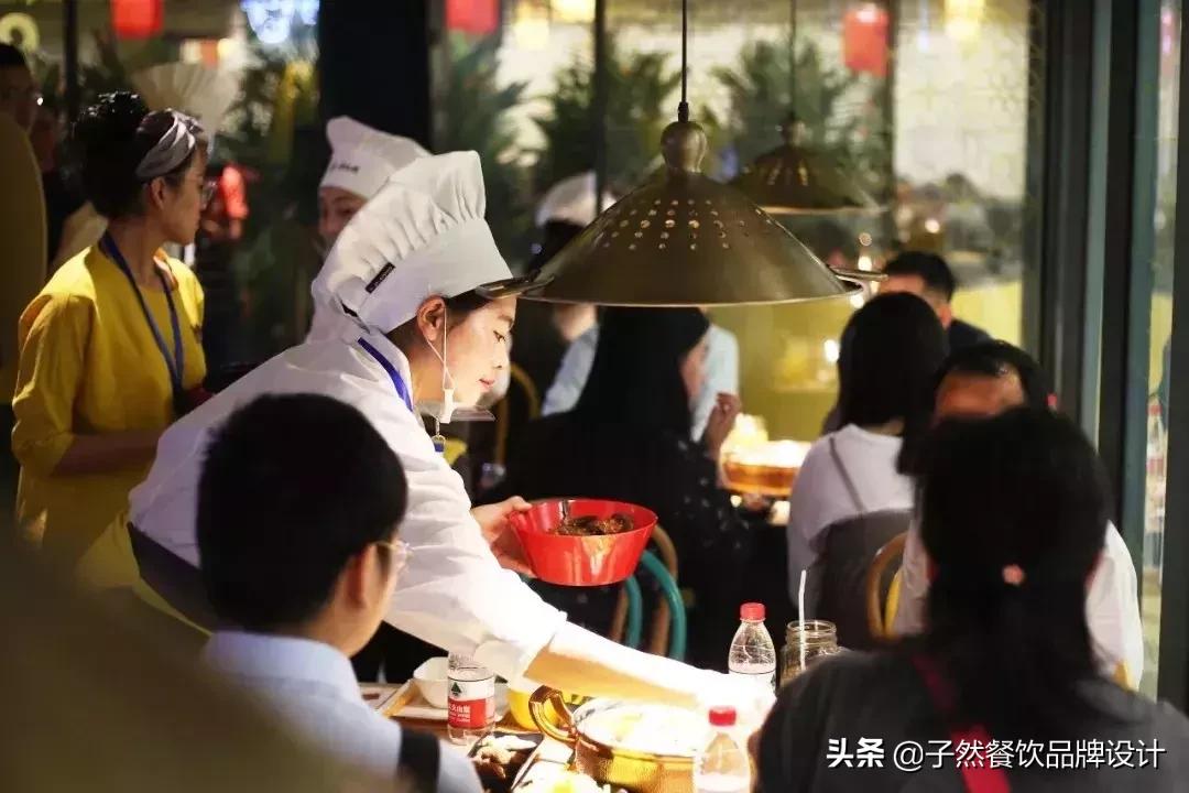 黄记煌写给餐饮人的三句话,黄记煌董事长