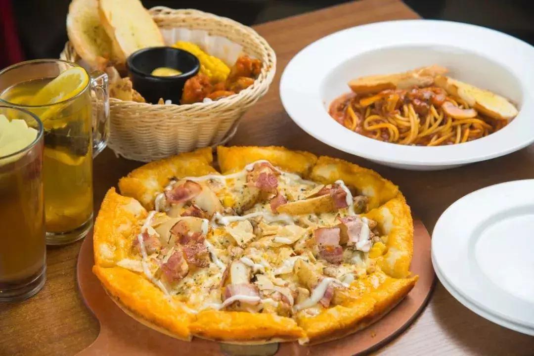 感恩不用花大钱！还有免单机会！天津这条街要火了……