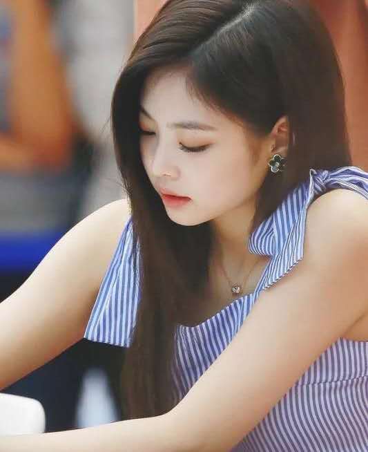 幼态脸的三大特征有多可怕,幼态清冷脸的三大特征