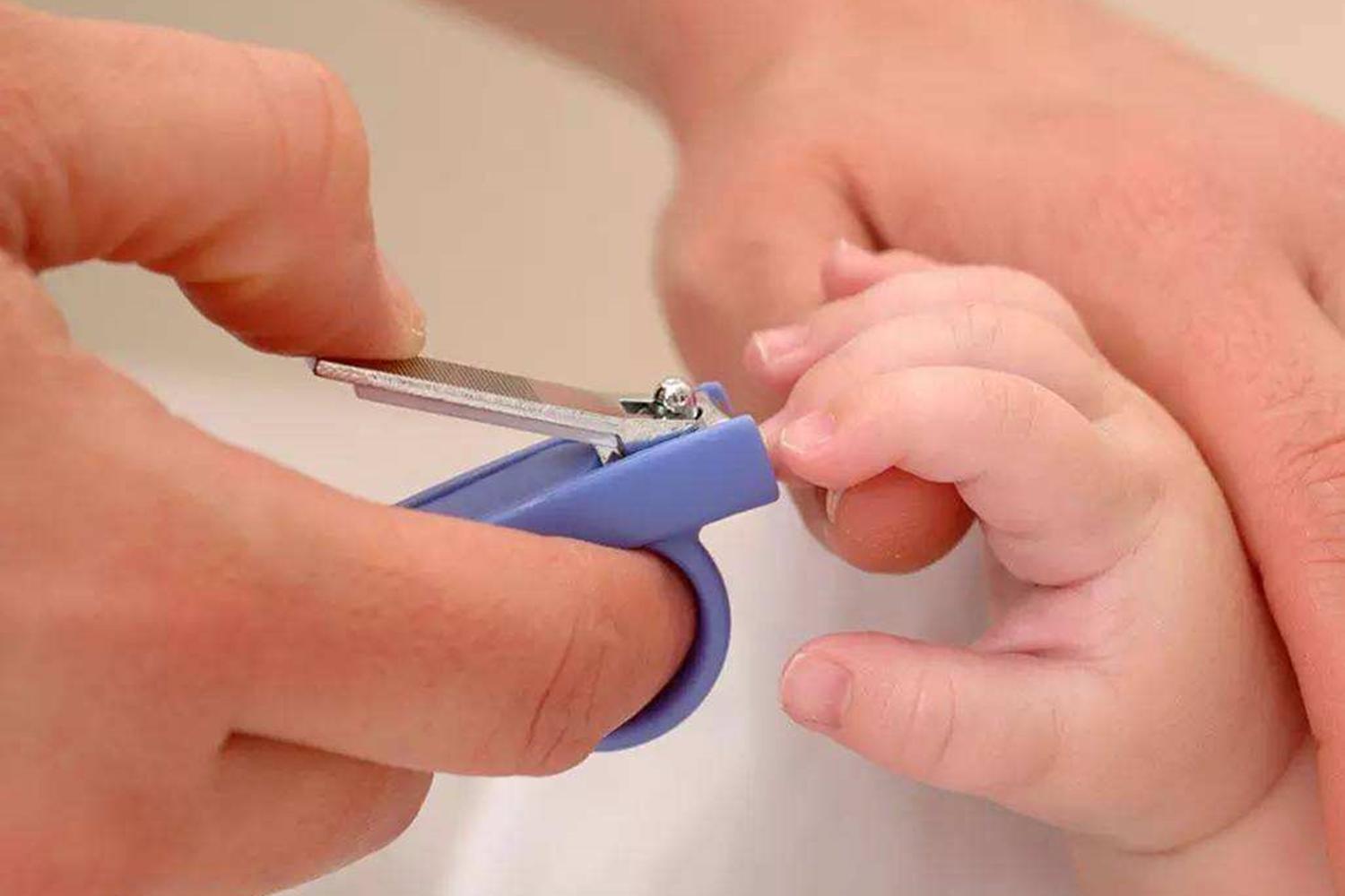 有什么好办法给婴儿剪指甲,给宝宝剪指甲如何防剪到肉