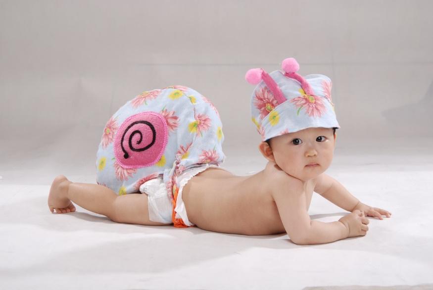 别再给宝宝剃光头了,给宝宝剃头发头皮红了怎么办