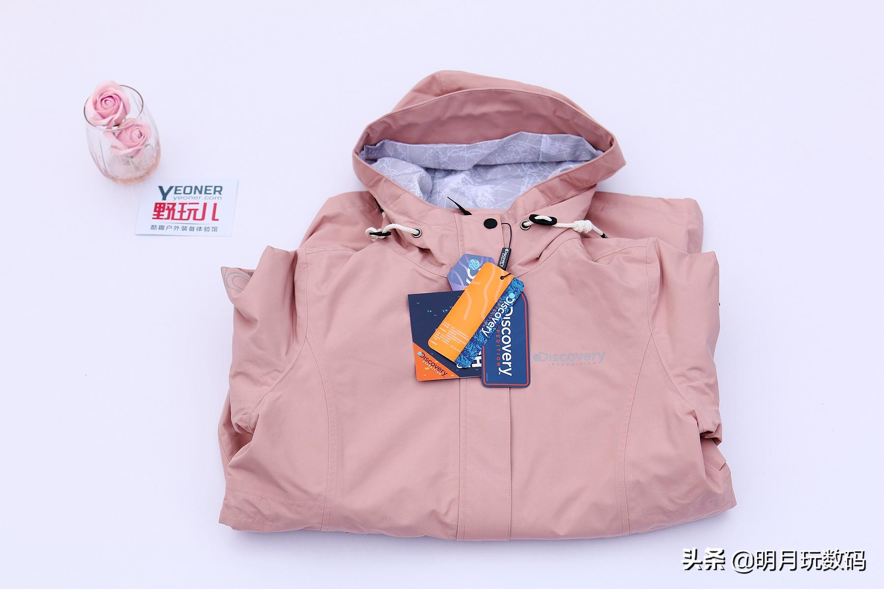 冲锋衣又酷又飒,你不知道的冲锋衣时髦风尚