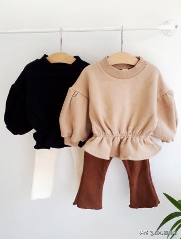 韩国童装短袖t恤搭配,早秋流行什么衣服童装