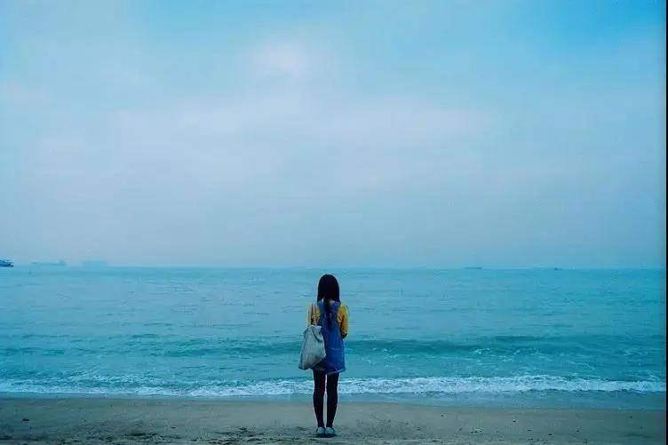 约女孩子吃饭的高情商表现,高情商其实就是低情商的表现