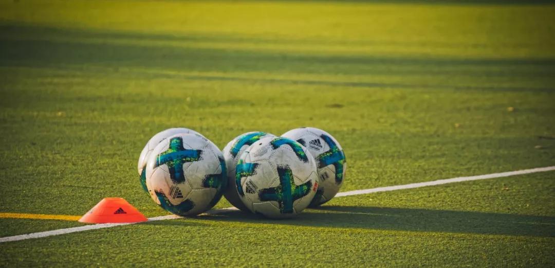 探讨校园足球的理念与训练,足球新时代已经来临