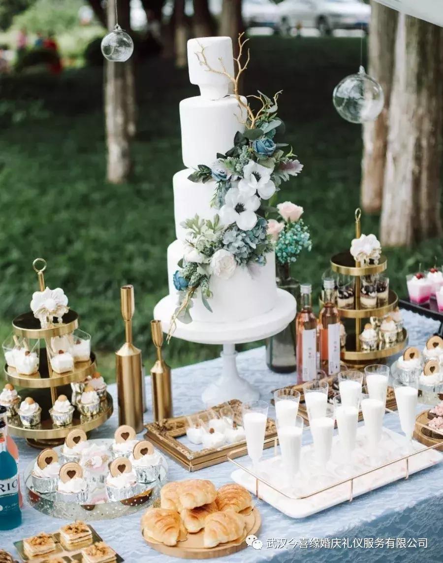 郭碧婷向佐办婚礼了吗,郭碧婷和向佐举行婚礼了吗