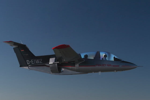 冷战德国喷气飞机,德国第一架喷气飞机