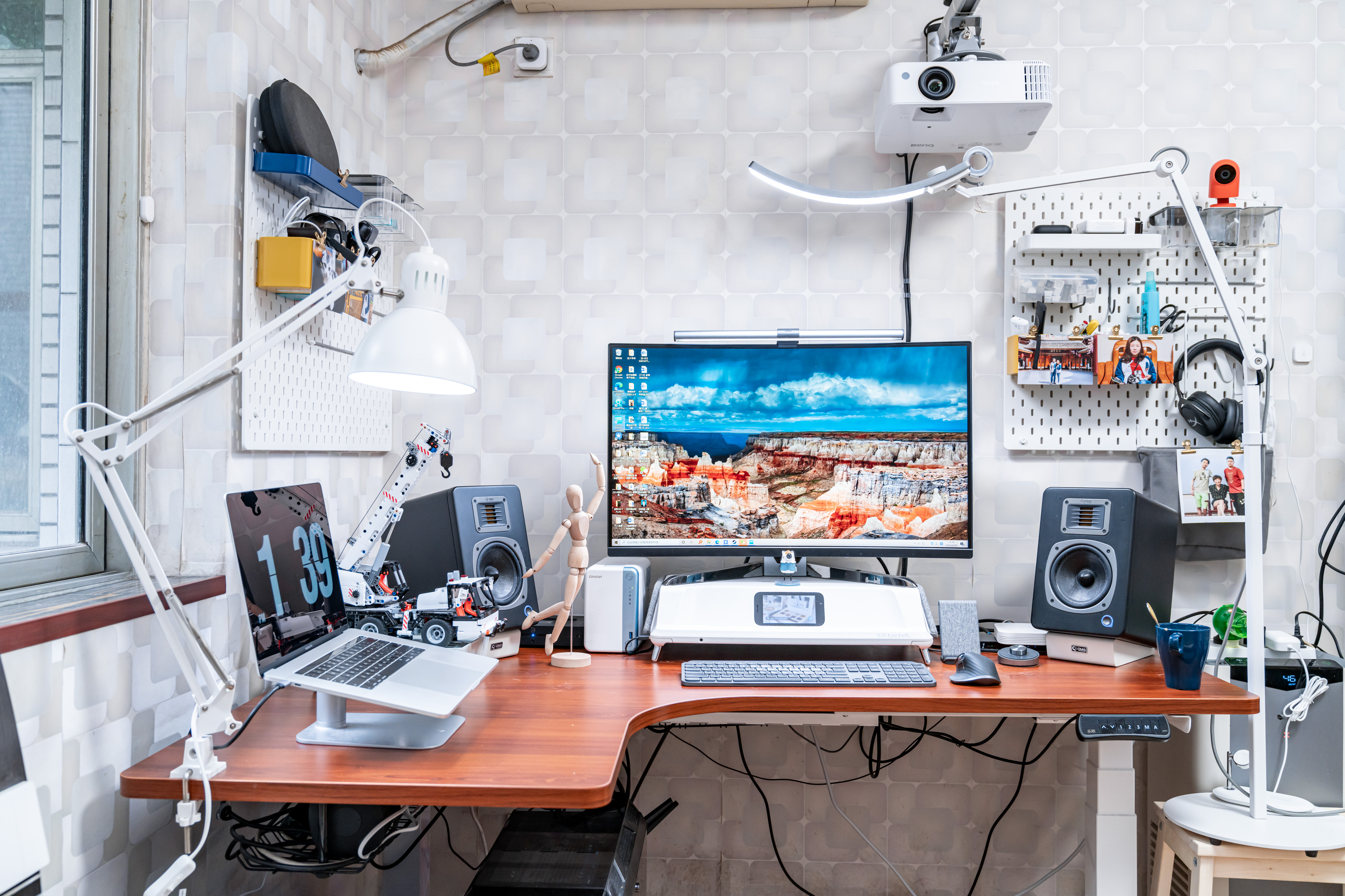 打造理想的居家办公环境:乐歌升降桌/台+明基灯具晒单