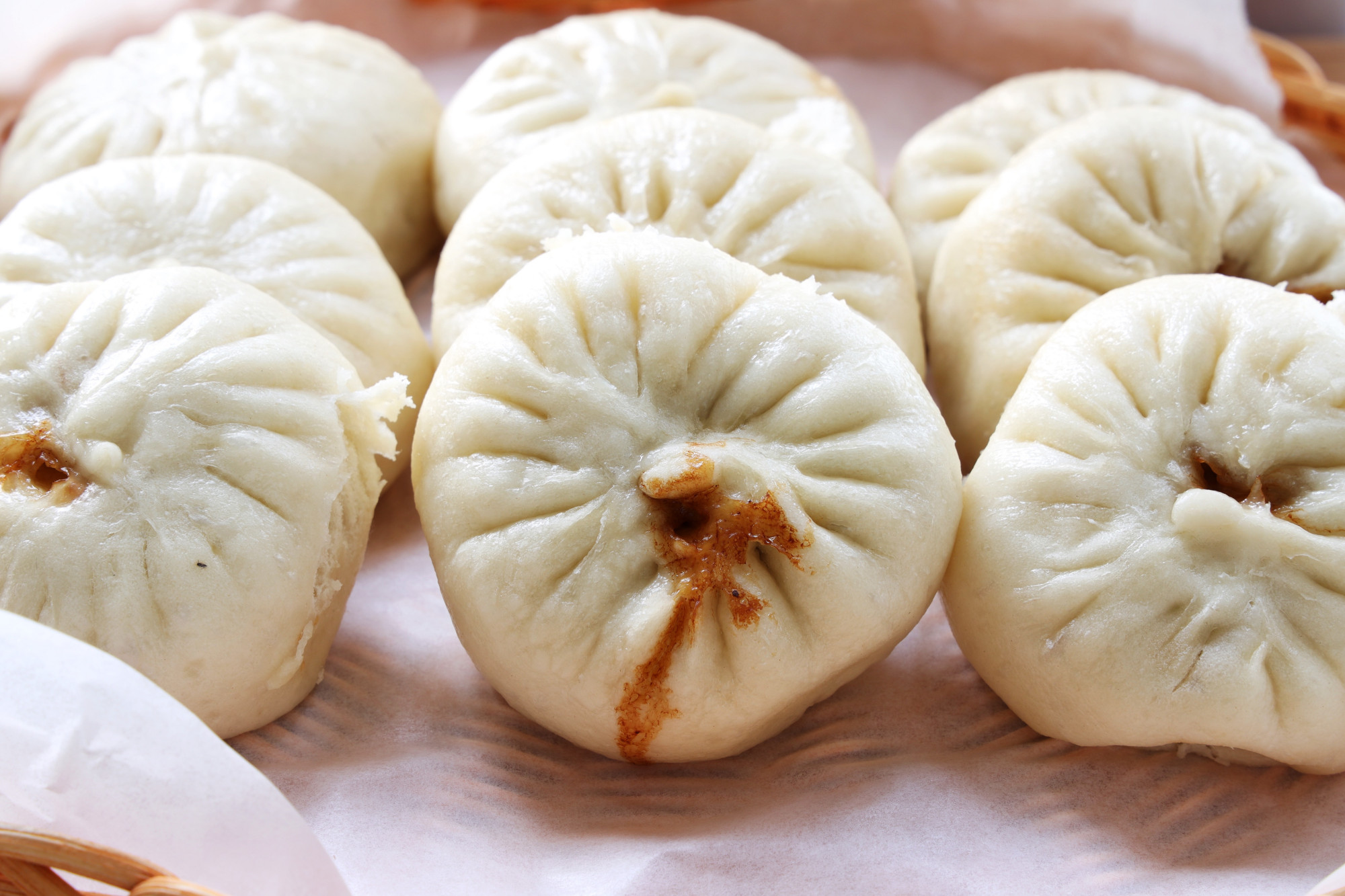 做包子用高酵母还是低酵母,如何用高活性干酵母做包子