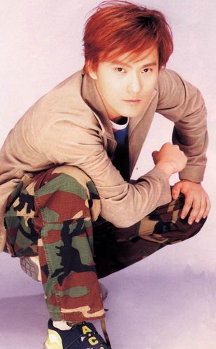 10位港台男星今昔对比,至今未婚的8位香港男星