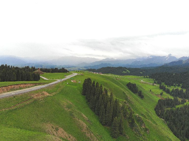 坐公共交通工具游新疆北疆攻略,从新疆坐大巴去俄罗斯