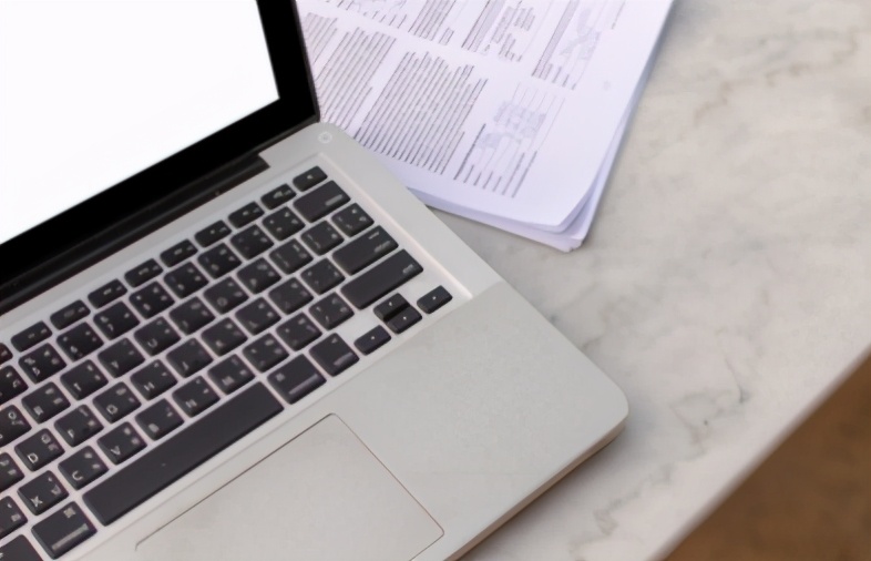 电脑空格该怎么弄,电脑空格键进行输入