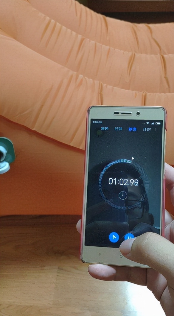 黄金睡眠床,黄金守护者