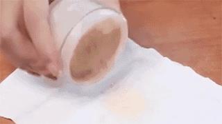 化妆品过期了还能销售吗,化妆品过期还能用吗对皮肤有害吗