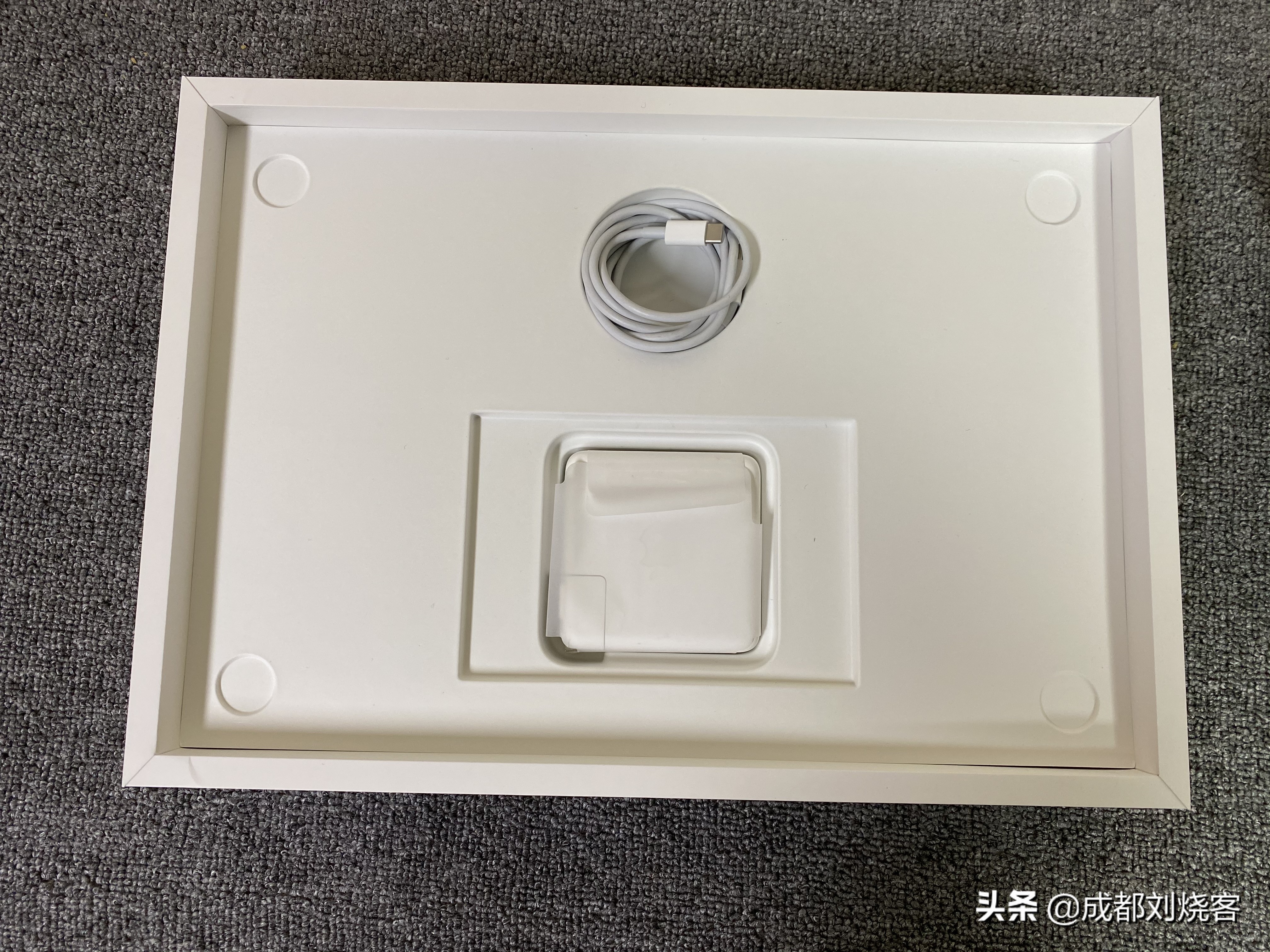 2019款MacBookPro16寸开箱+体验心得