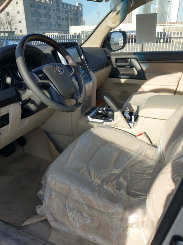 2019款丰田酷路泽4600gt版配置,2020款酷路泽4600价格表天津港