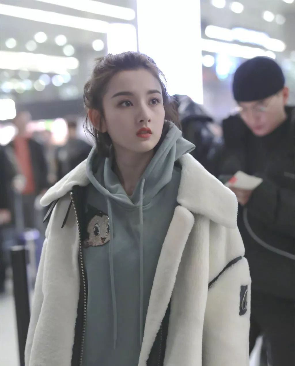 周洁琼代言的运动鞋子,周洁琼鞋