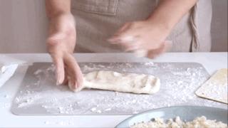 芝士热狗零食,香甜酥脆芝士热狗