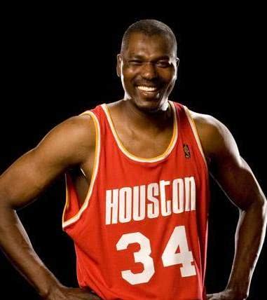 字母哥为什么选择34号球衣,字母哥选择34号球衣的原因