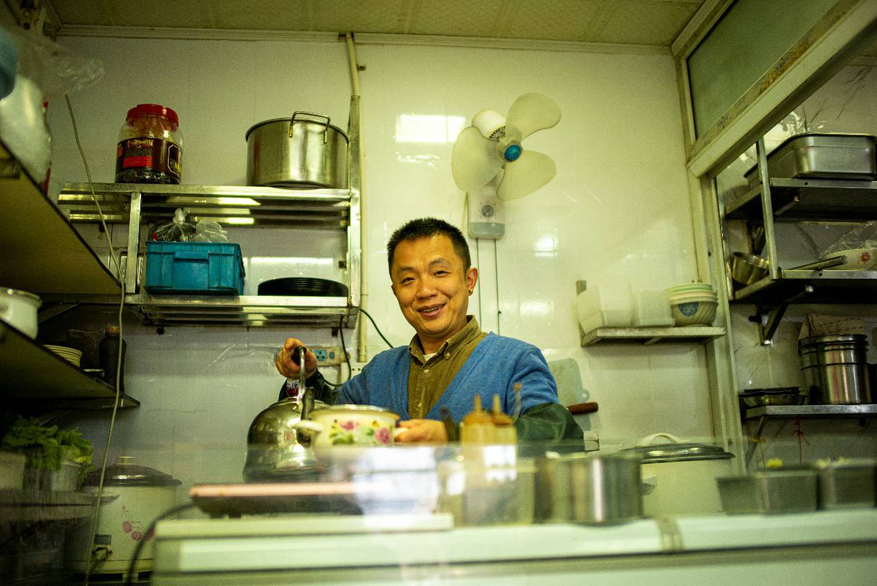 铭匠35mmf1.4使用教程,铭匠35mmf1.4和星曜50mm1.8